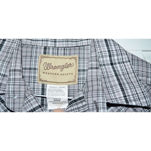Wrangler Retro Western Shirt Mens M gray Plaid Pearl Snap Cowboy Pockets - Picture 2 of 5